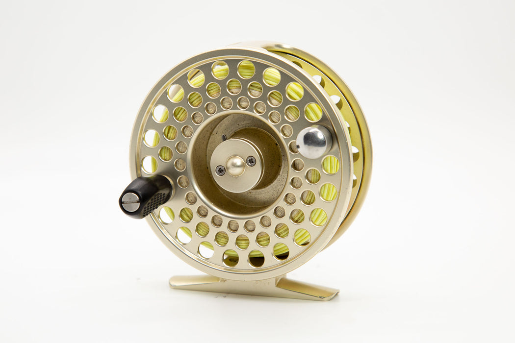 Orvis Battenkill Mid Arbor III Fly Reel – Light Gold (Used)